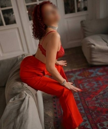 Анкета проститутки Милана - Фото 1, Кормовое, 45 лет, №1655